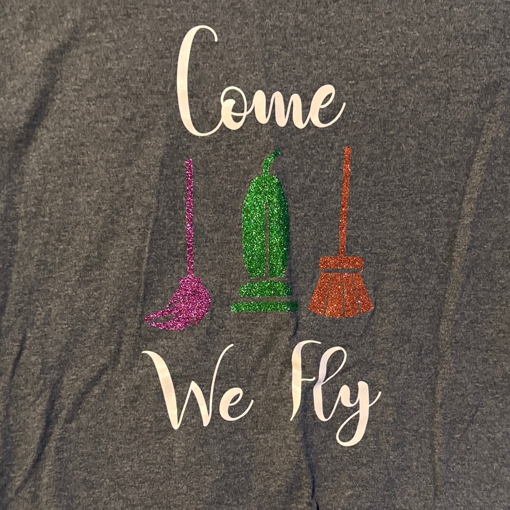 Hanes Gray Short Sleeve Tee with Glitter Design